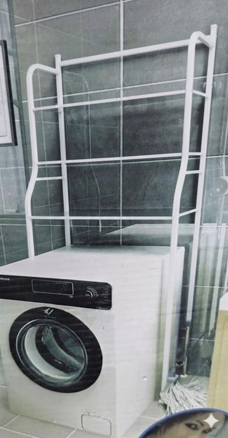 מדף אחסון מעל מכונת כביסה – ארגונית מדפים לחדר כביסה