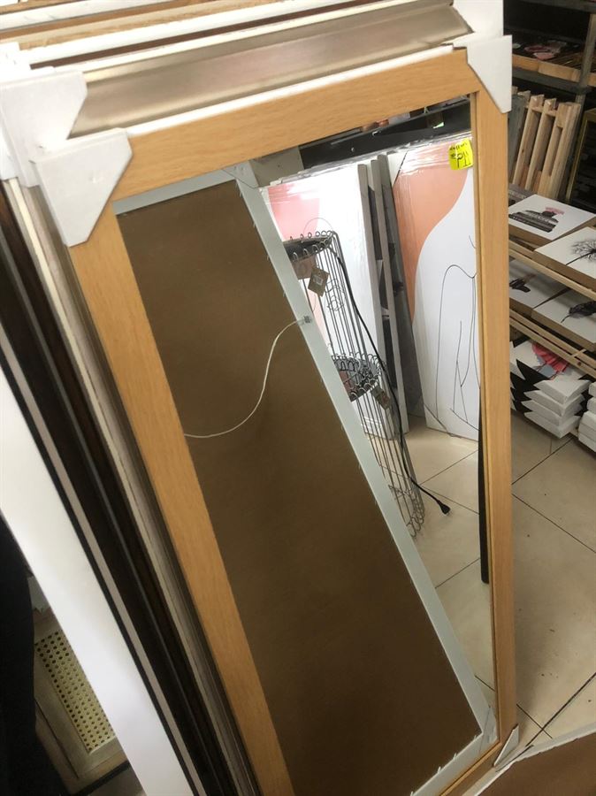 מראה מסגרת