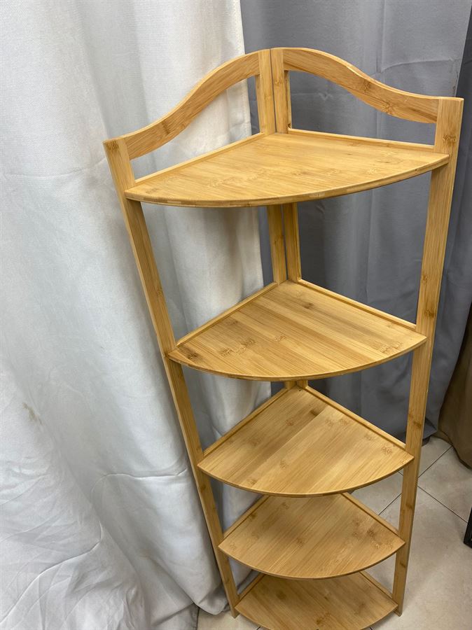 כוננית מדפים במבוק פינתיים חמש קומות